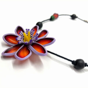 Colar Flor De Maracujá